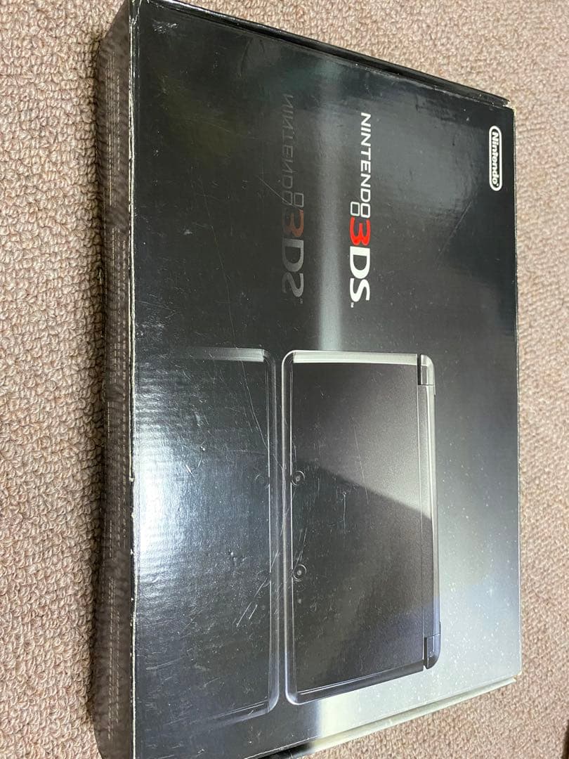 任天堂　3DS ブラック Amazon.com: Nintendo 3DS clear black (Japanese Imported Version