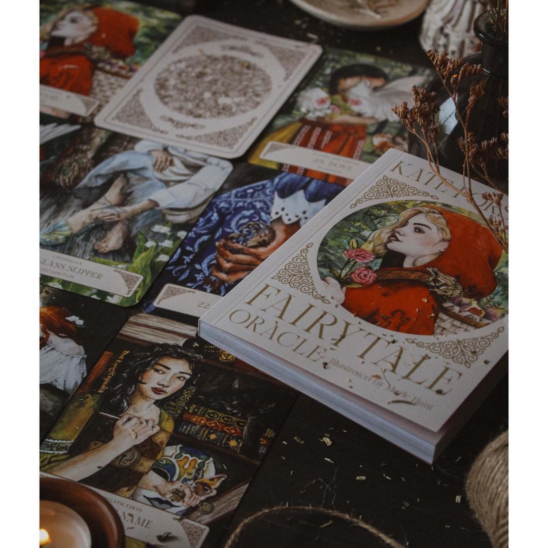 正規品オラクルカード】オーストラリアの人気ファンタジー作家