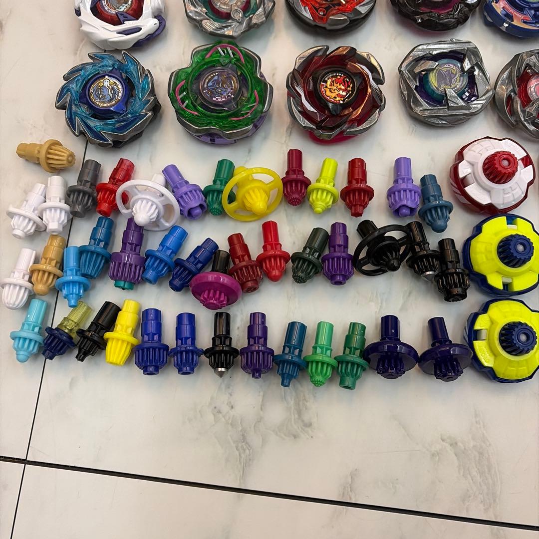 ベイブレードX 引退品 W エレベート マミーカース他レアベイ まとめ