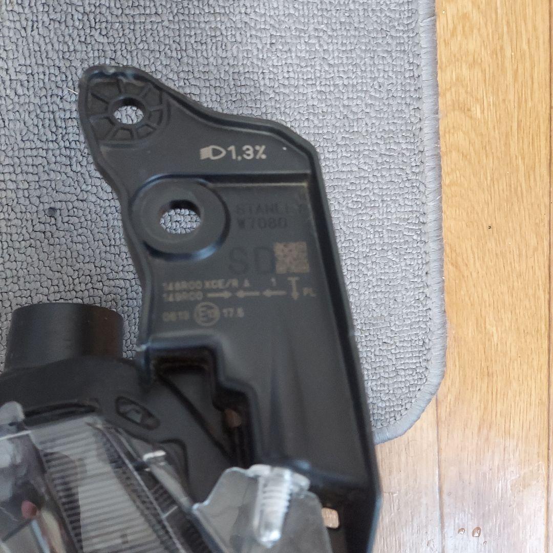 専用カークレスト様 スズキ純正 スイフト ヘッドライト - メルカリ