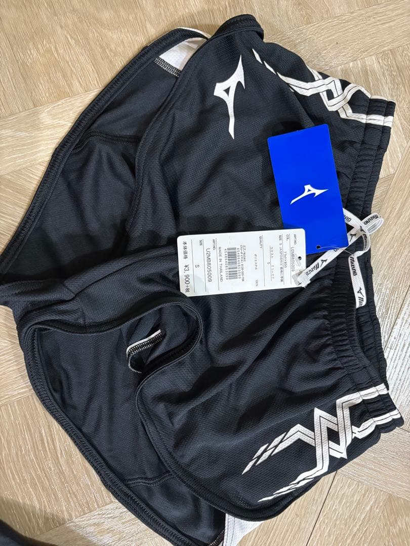 Mizuno 陸上用タンクトップ・ショートパンツ セット S - メルカリ