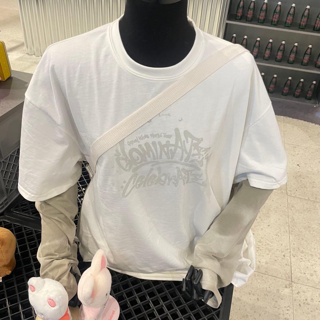 straykids ポップアップ celebrATE ロングスリーブ Tシャツ - メルカリ