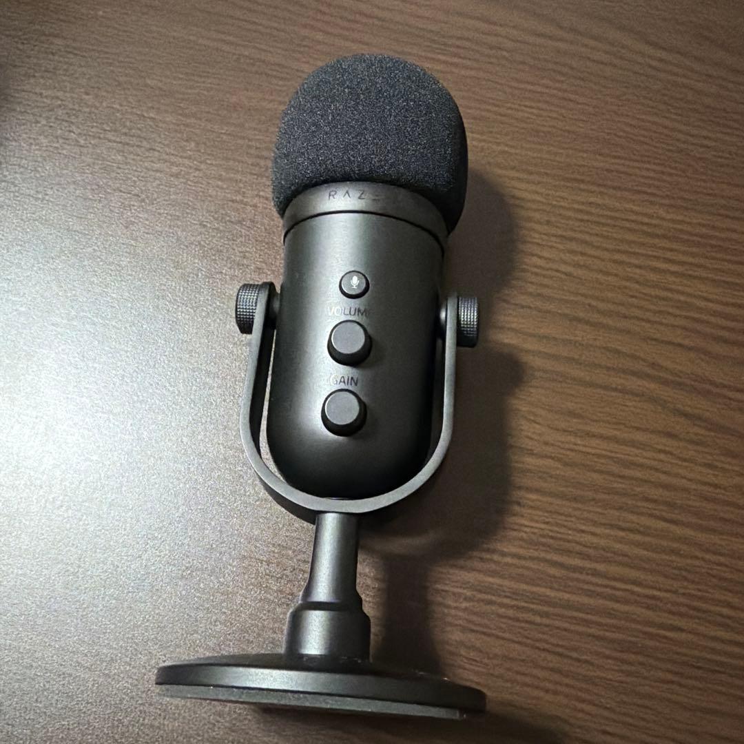 Razer Seiren V2 Pro USB ダイナミックマイク - メルカリ