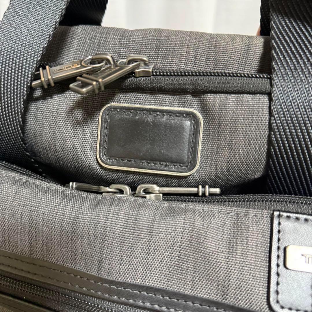 美品✨TUMI トゥミ 2223398CHRO グレイソン 3way グレー - メルカリ