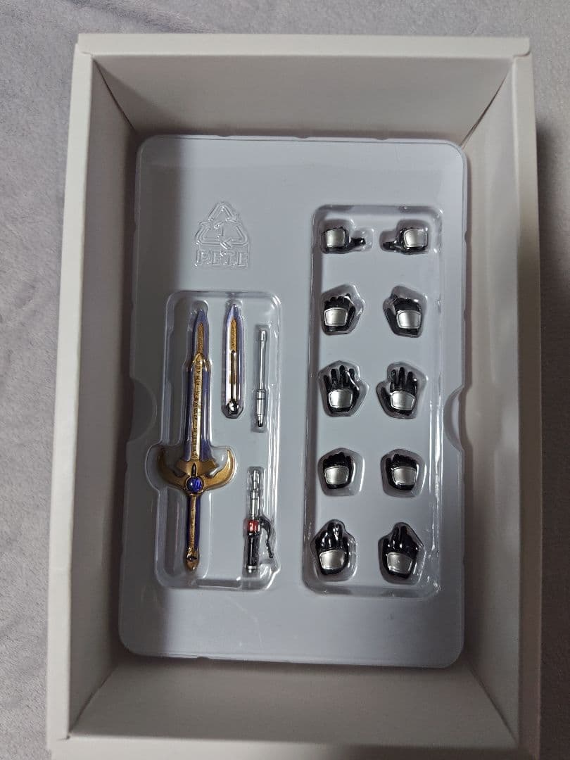 S.H.Figuarts　真骨彫製法　仮面ライダークウガ　タイタンフォーム