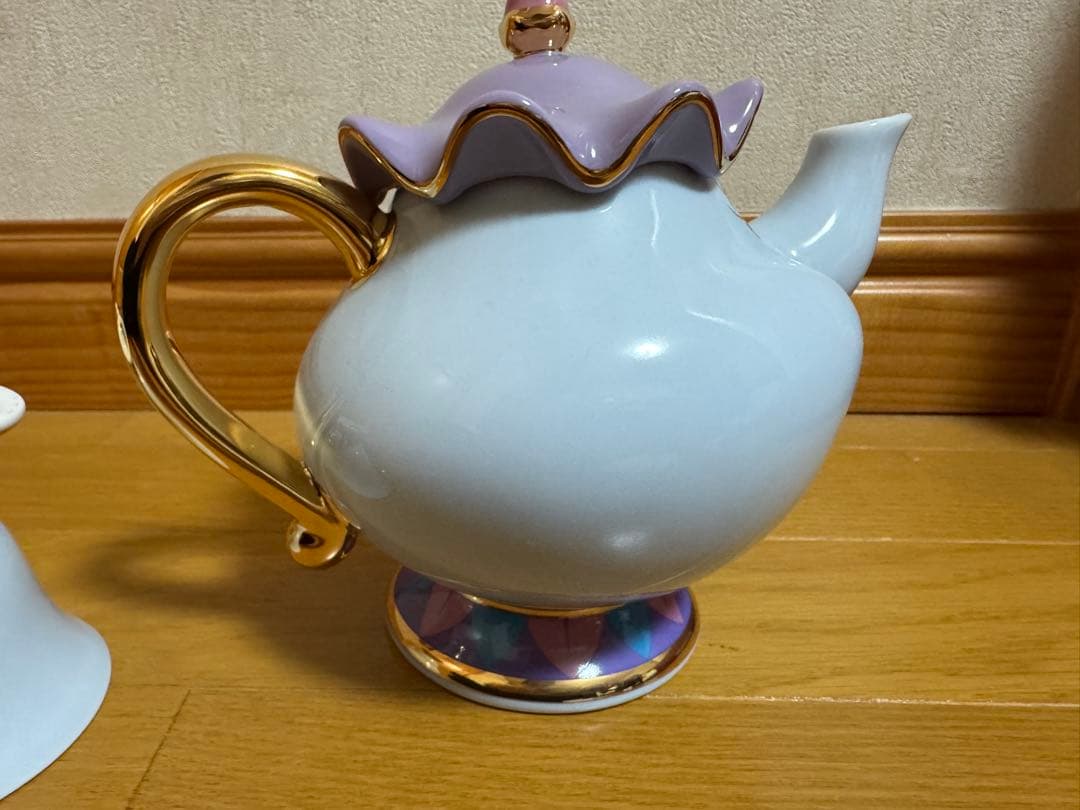 未使用品 東京ディズニーランド 美女と野獣 ティーカップ ポット夫人
