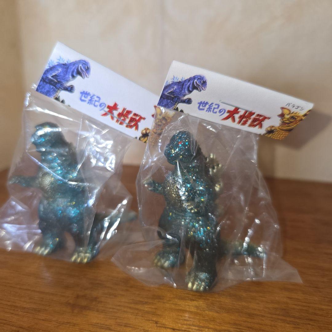 マルサン ゴジラストア限定 ヘドラ450 夜桜蓄光Ver. - メルカリ