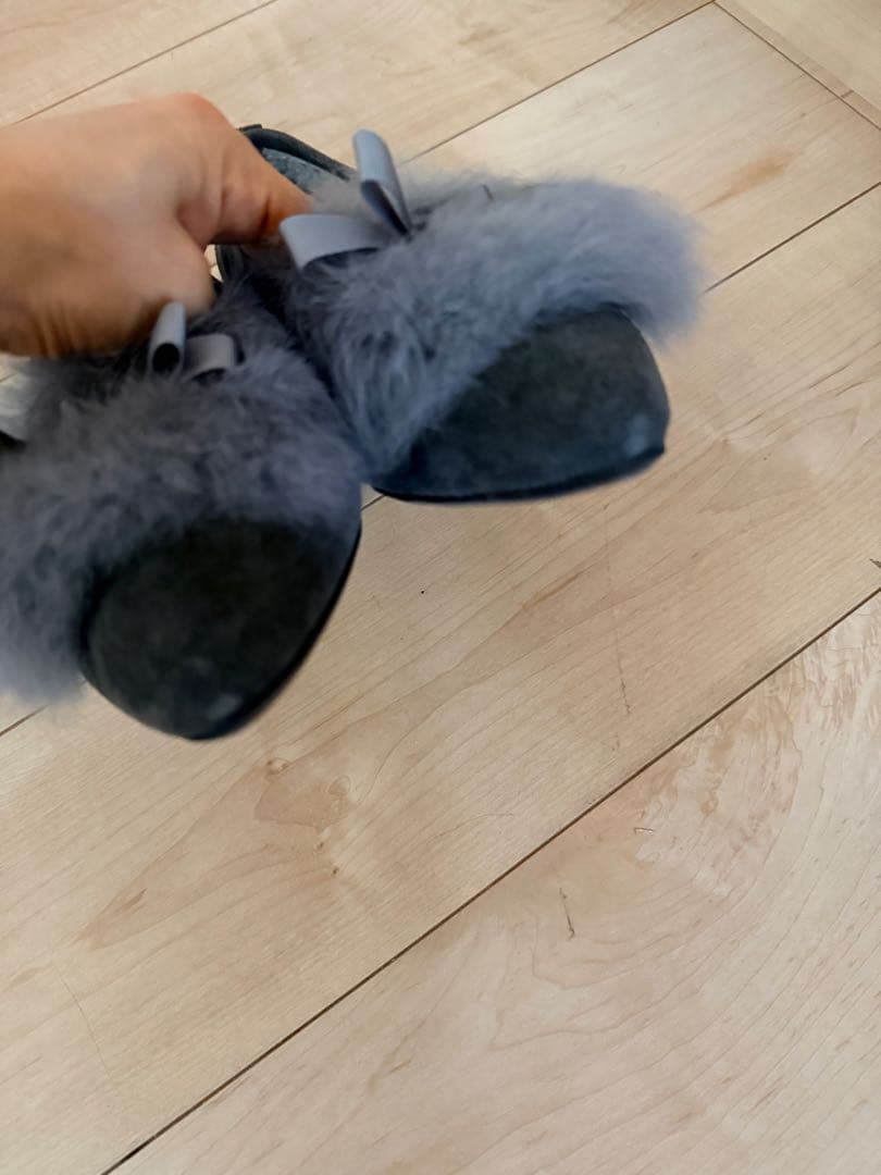 UGG DAISY HEEL BALLERINA グレー 9/39 モカシン - メルカリ