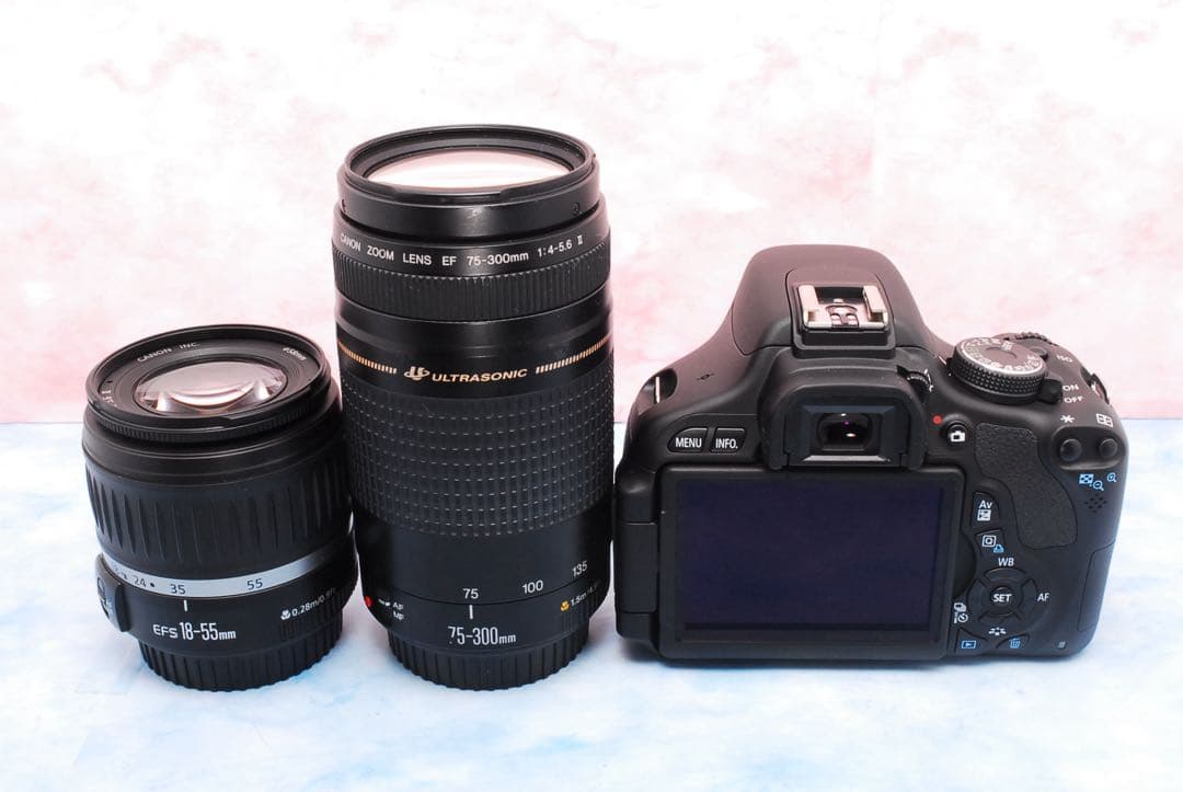 キャノン Kiss X5☆S数新品級☆超望遠レンズ付Wレンズ☆一眼レフカメラ