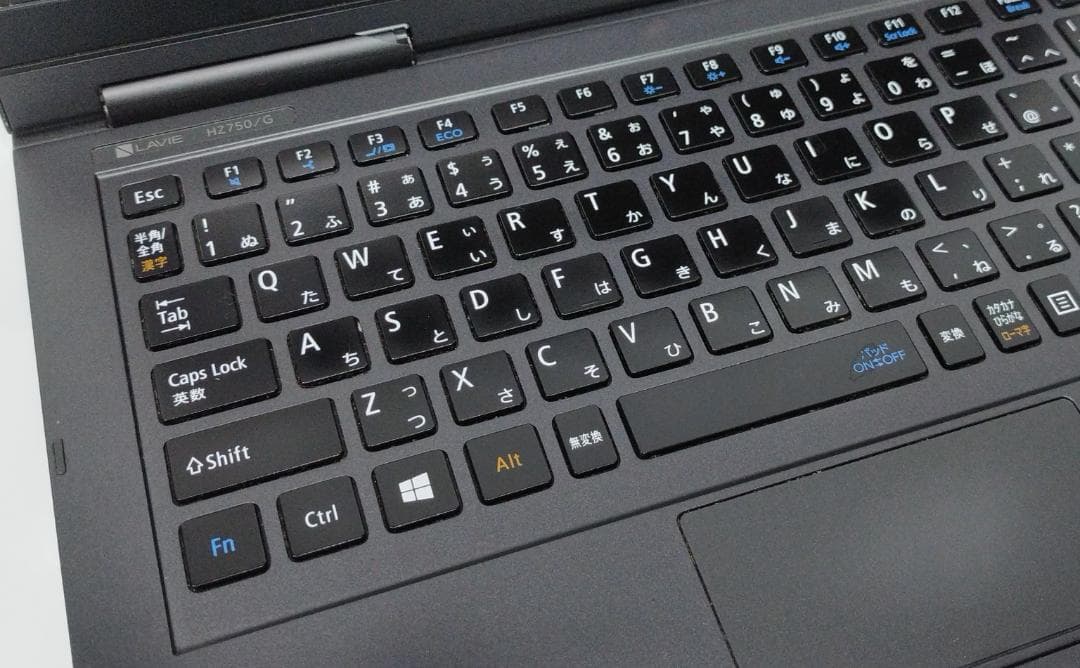 13.3FHD I7 薄型 PC-HZ750GAB 8GB 256GB ちょい難