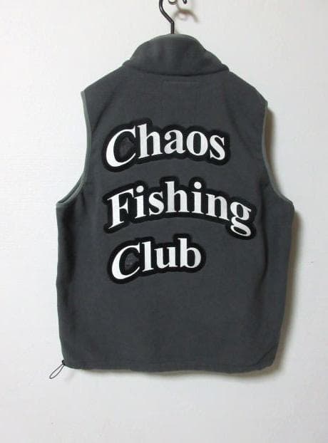 Chaos Fishing Club Arch Logo フリース ベスト Chaos Fishing Club(カオスフィッシングクラブ)｜LOGO BOA VEST｜正規