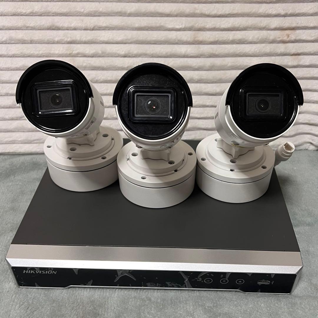 DS-7604NI-I1/4Pネットワークビデオレコーダー　カメラx3 DS-7604NI-K1/4P HIKVISION製ネットワークビデオレコーダー/HDDなしモデル