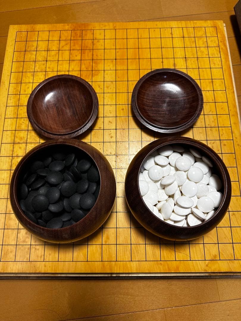 卓上碁盤　蛤白石9mm 那智黒黒石9mm 卓上碁盤 蛤白石9mm 那智黒黒石9mm