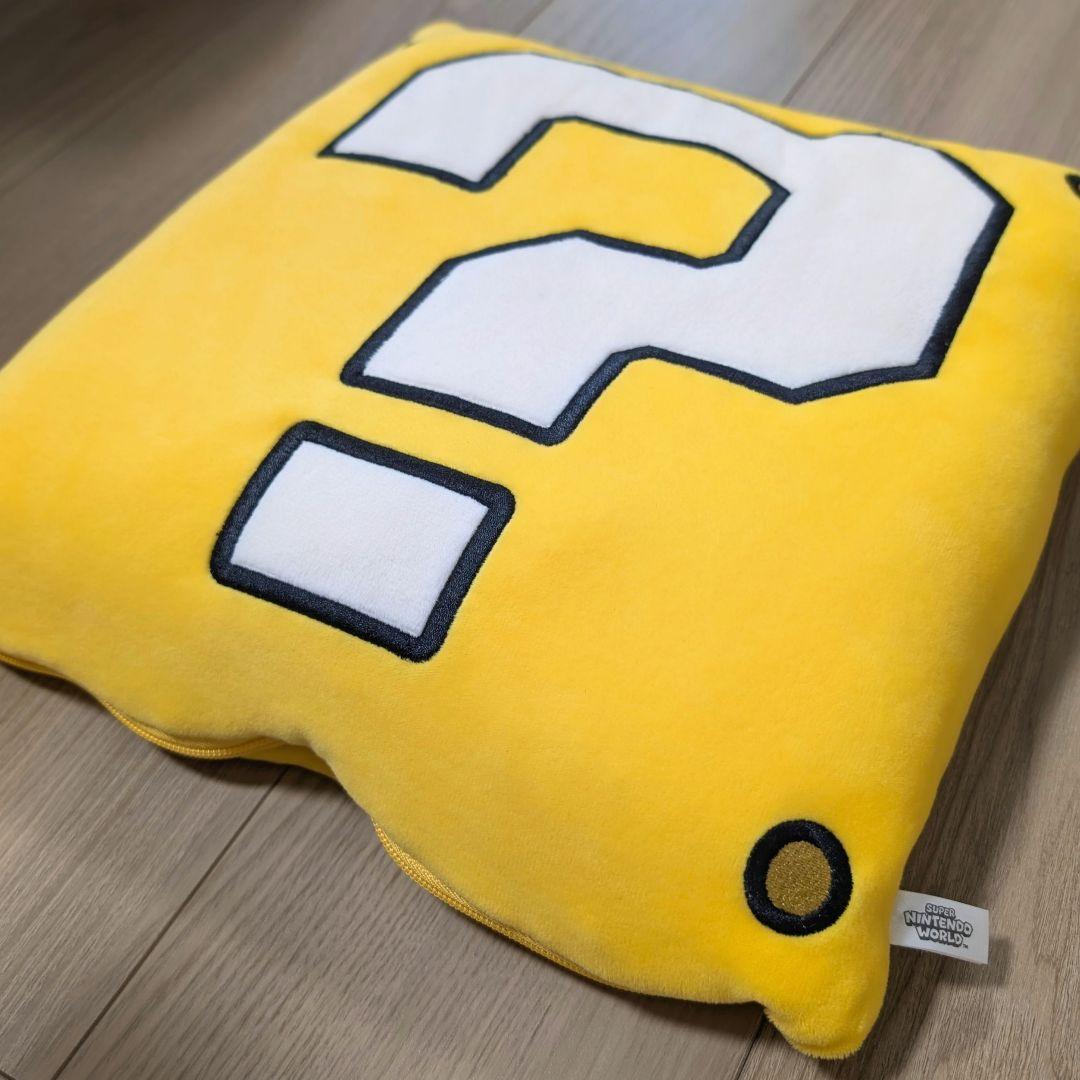 USJ限定 マリオ スター ハテナブロック ビーズクッション ぬいぐるみ