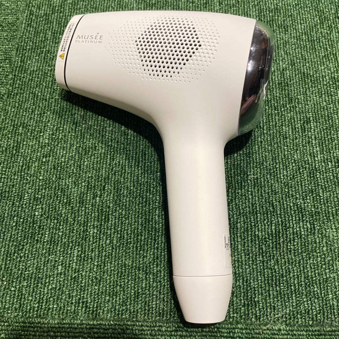 MUSEE 脱毛器 本体 + 電源ケーブル + アダプター - メルカリ