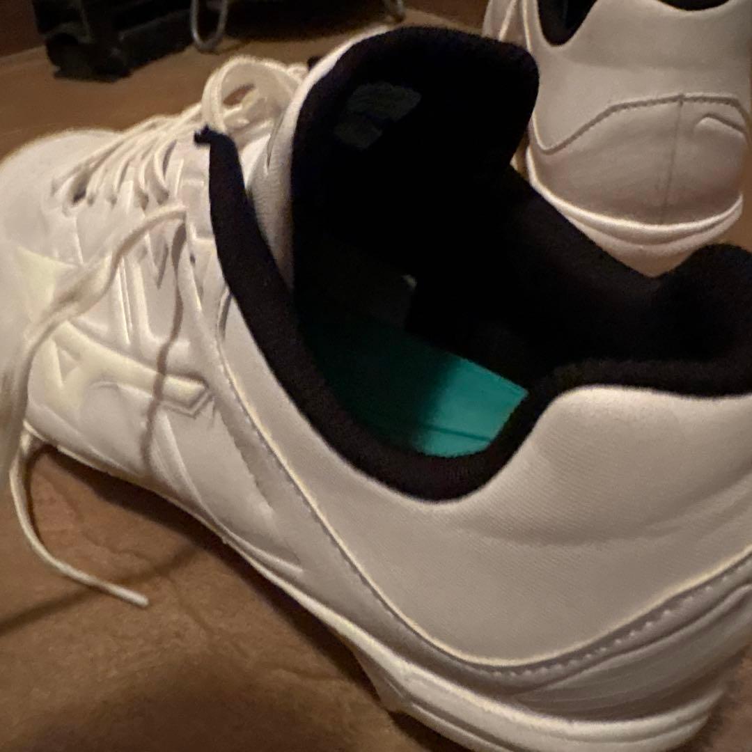 Mizuno ホワイト　スパイク 27.0cm 野球　ミズノ オン9