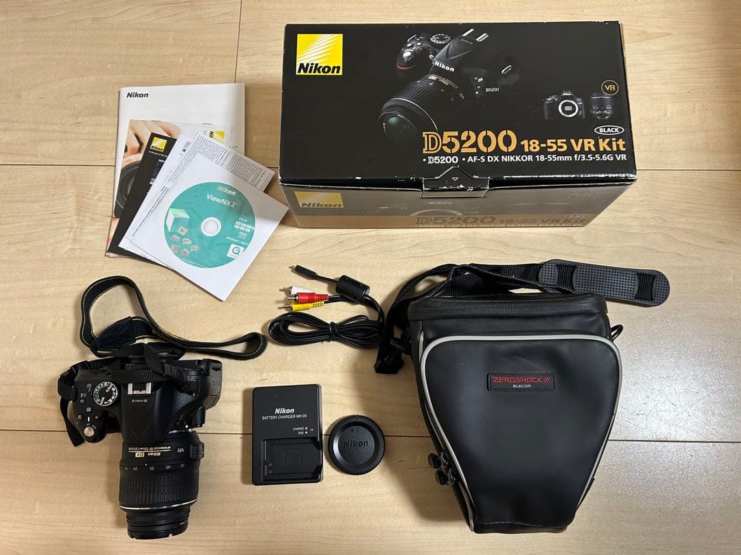 Nikon D5200 18-55 VRキット ニコン D5200 18-55 VR レンズキット [ブラック] 価格比較 - 価格.com