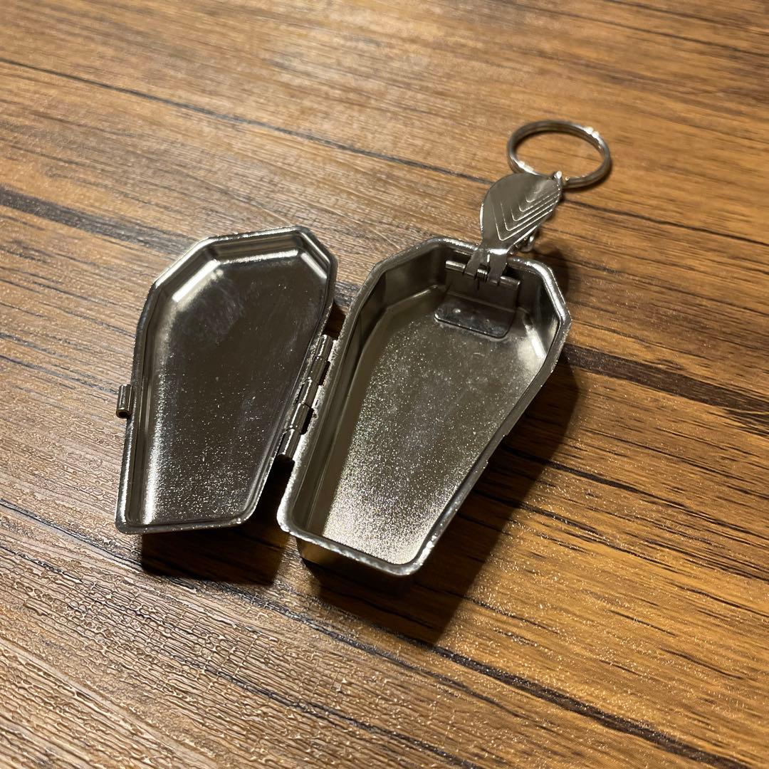 17AW Supreme Coffin Keychain 携帯灰皿 キーホルダー - メルカリ