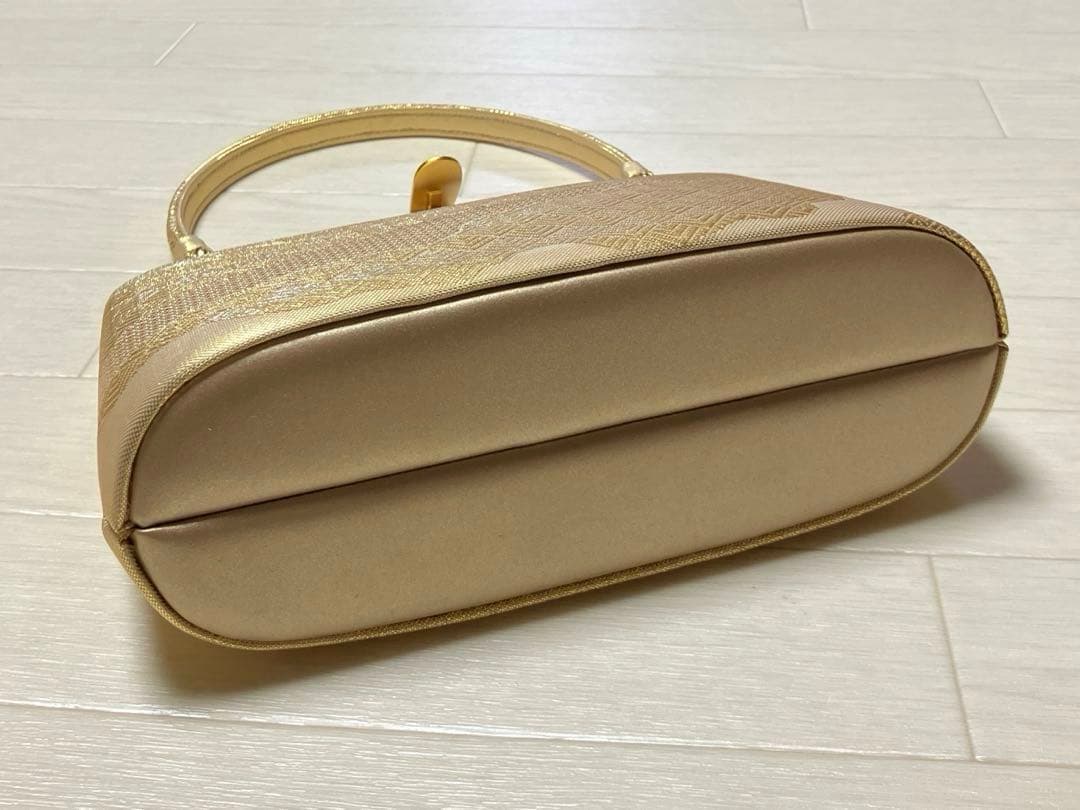 《美品・箱付き》東京胡蝶　草履バッグセット　帯地　ゴールド　二石草履フォーマル
