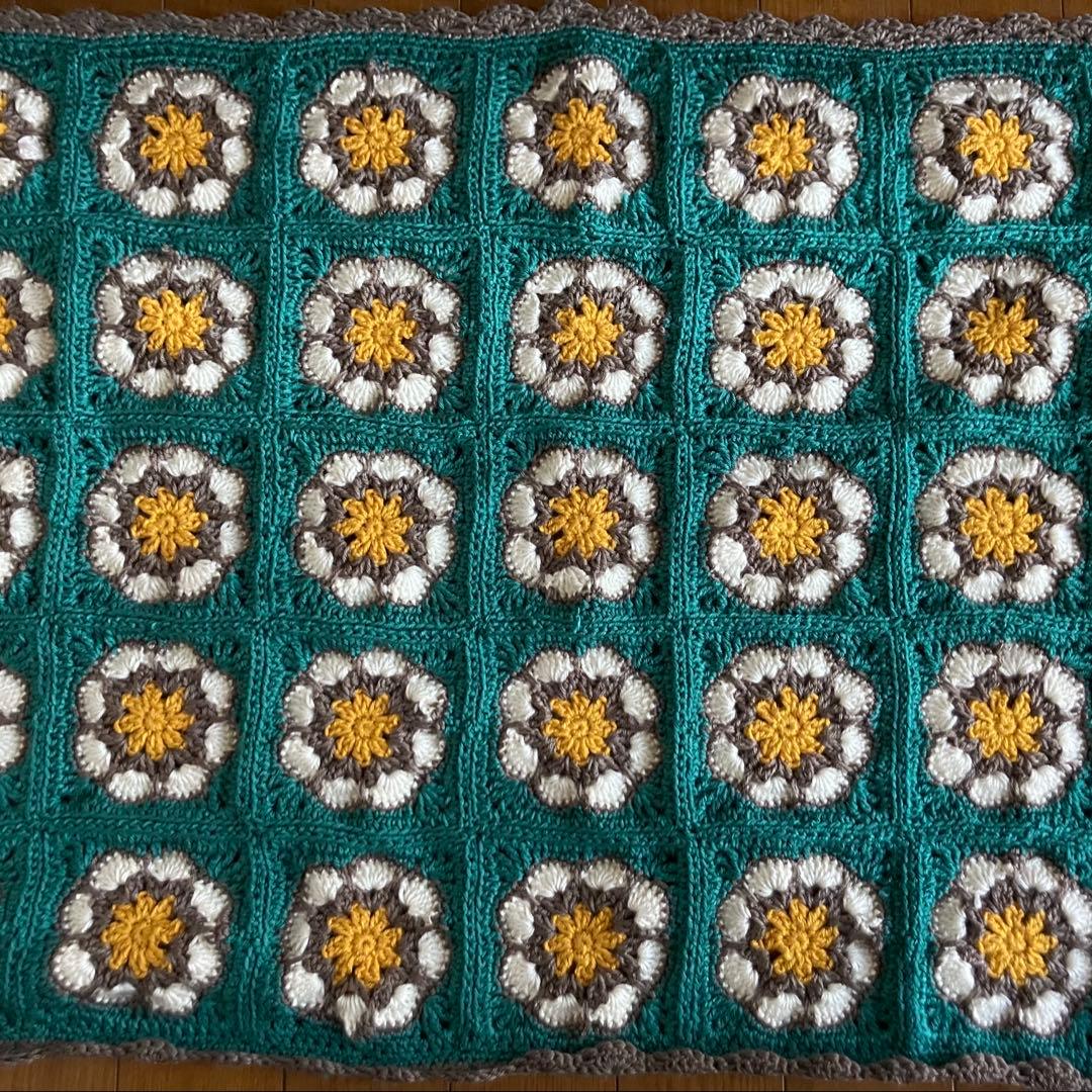 手編み アフリカンフラワー マルチカバー ブランケット - メルカリ
