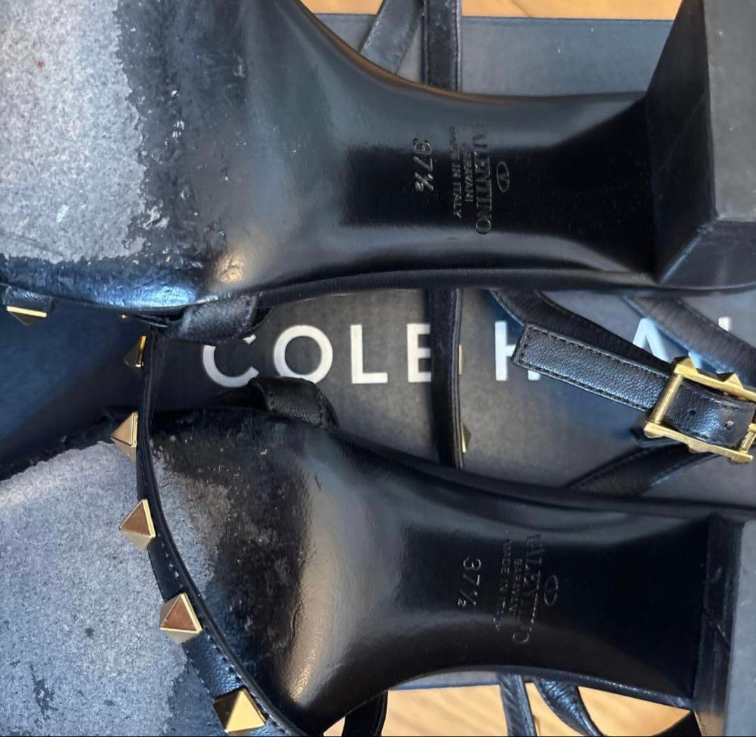 ヴァレンティノ スタッズ付きサンダル ブラック即購入可◎ - メルカリ