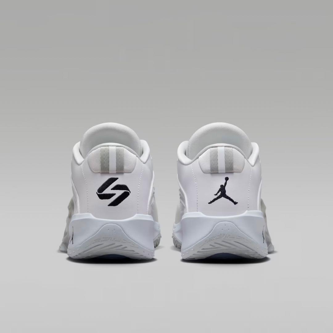 ルカ 3 PF 24.5cm 新品未使用