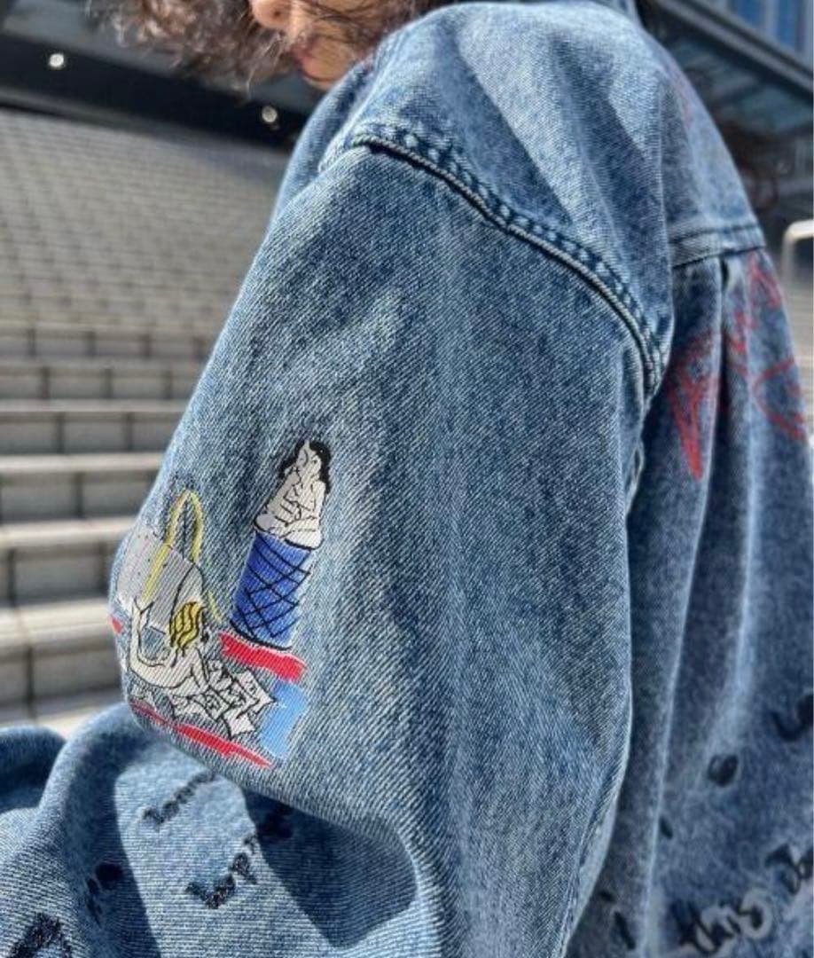 Gabrielle×AMERI 10TH HISTORY JACKET - メルカリ