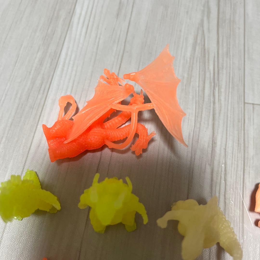 入場プレゼント版 光るゴジラ！10個セット1993東宝 新品未使用 ①