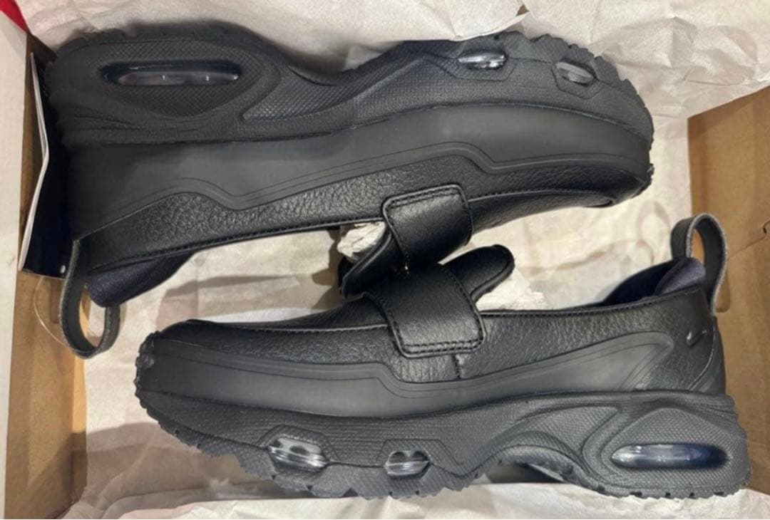 IM8814-001 23.5cm 新品　ナイキ　エアマックスフェノメナ