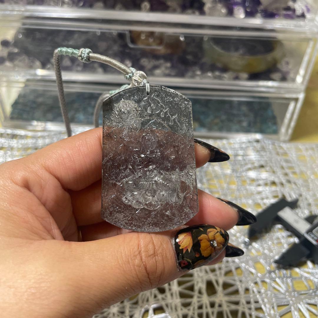 ヘイロフスキー鉱インクォーツ 不動明王彫り(国内鑑定書付き) - メルカリ