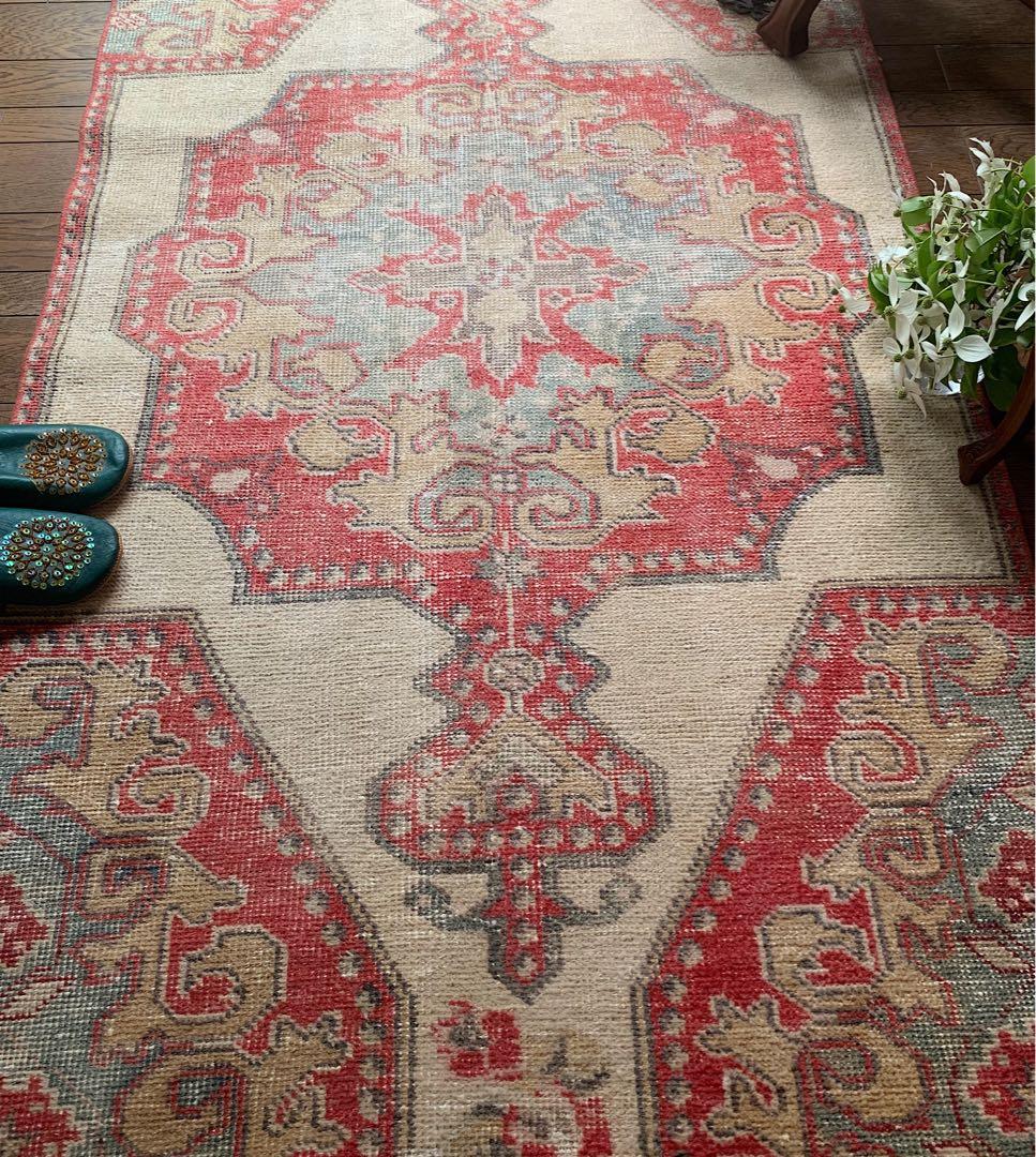 リリー　プロフ必読^ - ^様　アヴァノスラグ　トルコヴィンテージラグ ヴィンテージターキッシュラグ オーバーダイラグ トルコラグ