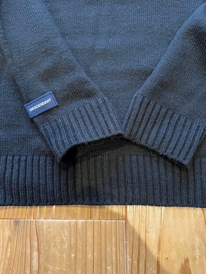 DESCENDANT スタンドモックネックニット - メルカリ