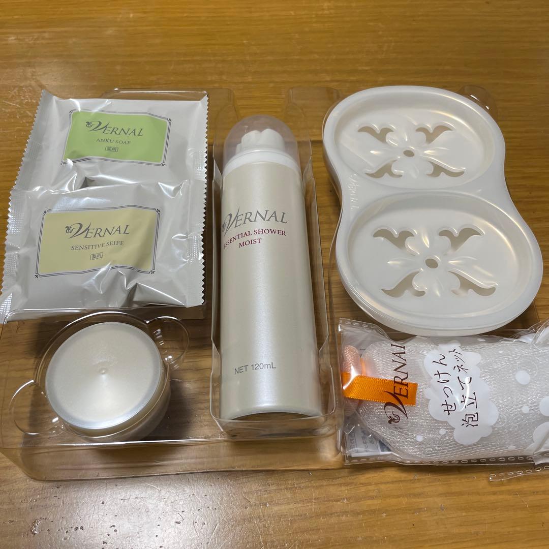 Vernal エッセンシャルシャワー トライアルセット - メルカリ