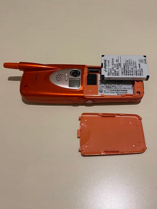 J-T06 トロピカルオレンジ 東芝 ジェイフォン 携帯電話本体のみ