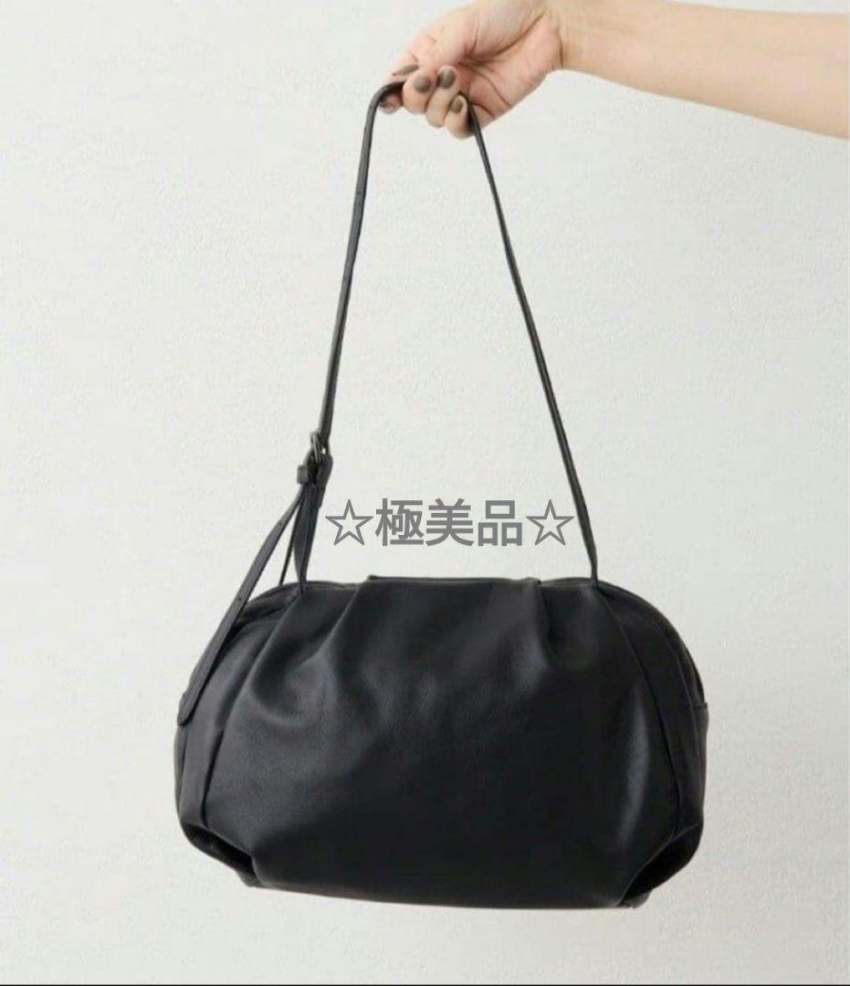 極美品✨ear PAPILLONNERイア パピヨネコロンボストンバッグ 黒 - メルカリ