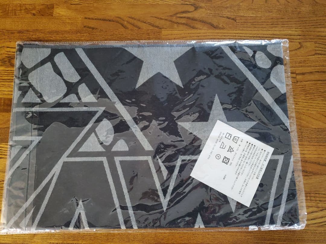 矢沢永吉マルチクロス(ロゴ)クロコダイル - メルカリ