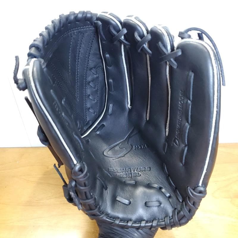 NIKE ナイキ ダルビッシュ有モデル 廃盤品 激レア 投手用 軟式グローブ