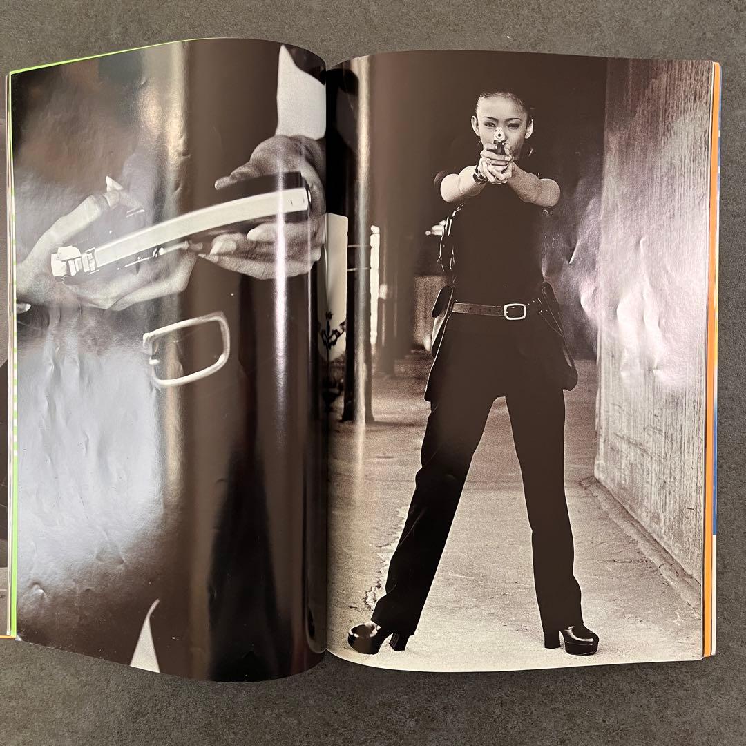 1997 安室奈美恵 コンサートツアーパンフレット - メルカリ