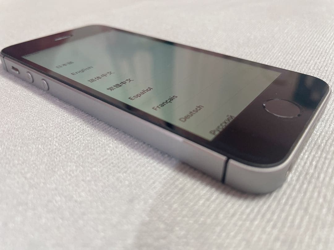 《美品》 iPhoneSE 32GB SPACE GRAY動作OK SIMフリー