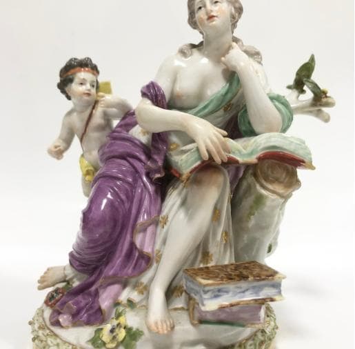 マイセン風 フィギュリン ミューズとキューピッド 高さ21cm（真贋不明） マイセン風 フィギュリン ミューズとキューピッド 高さ21cm（真贋不明）