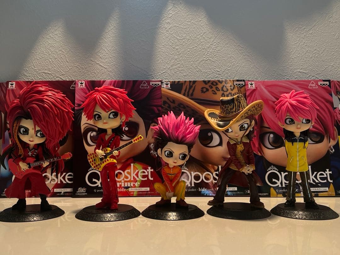 qposket hide 5体セット - メルカリ