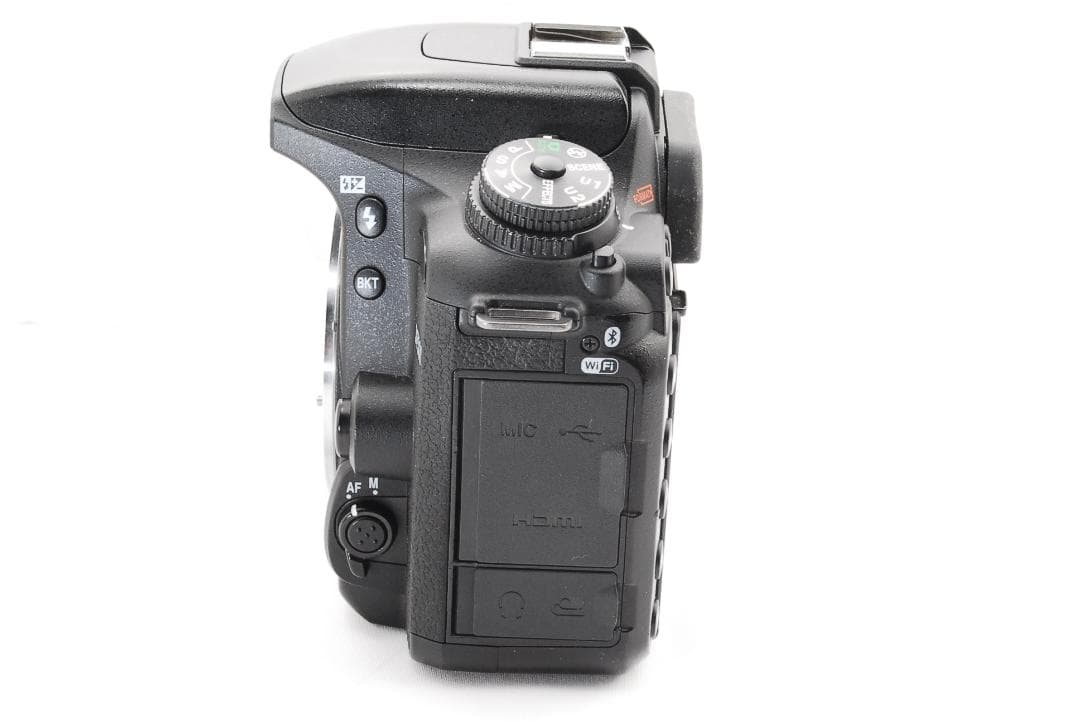 Nikon D7500 シングルレンズセット 一眼レフカメラ 近～中望遠レンズ