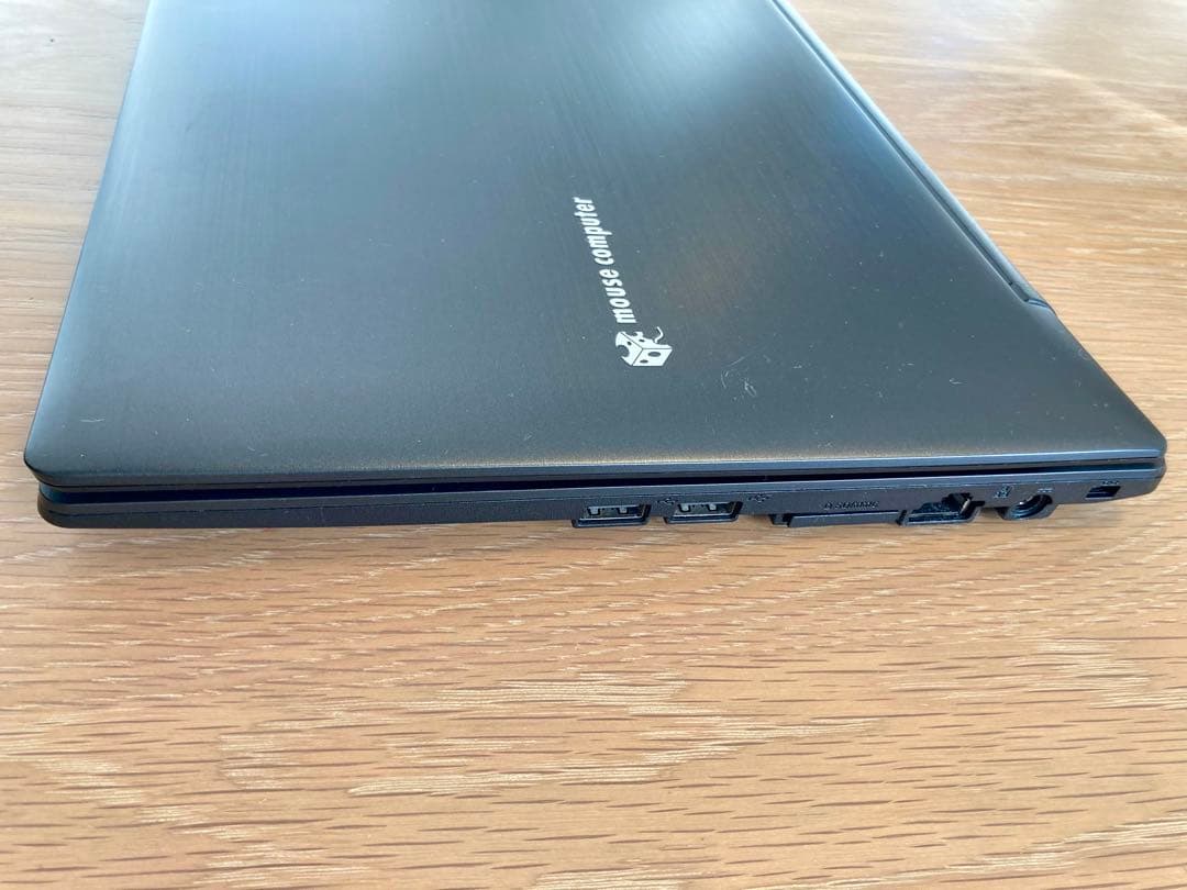 Mouse W331AU Celeron 3215U-8GB-240GB - メルカリ