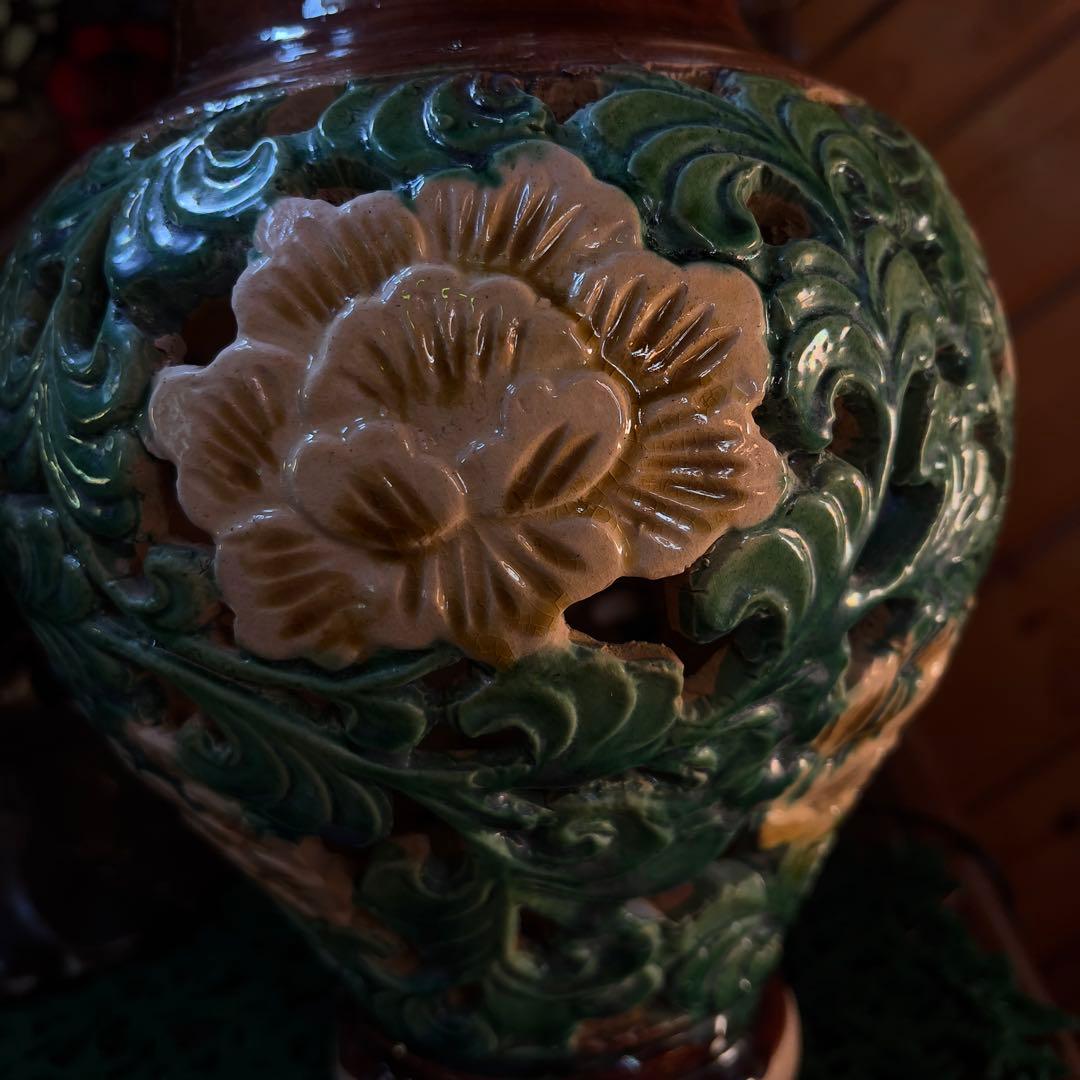 宋磁 宋三彩 中国 宋代 透かしあり 唐三彩 - メルカリ