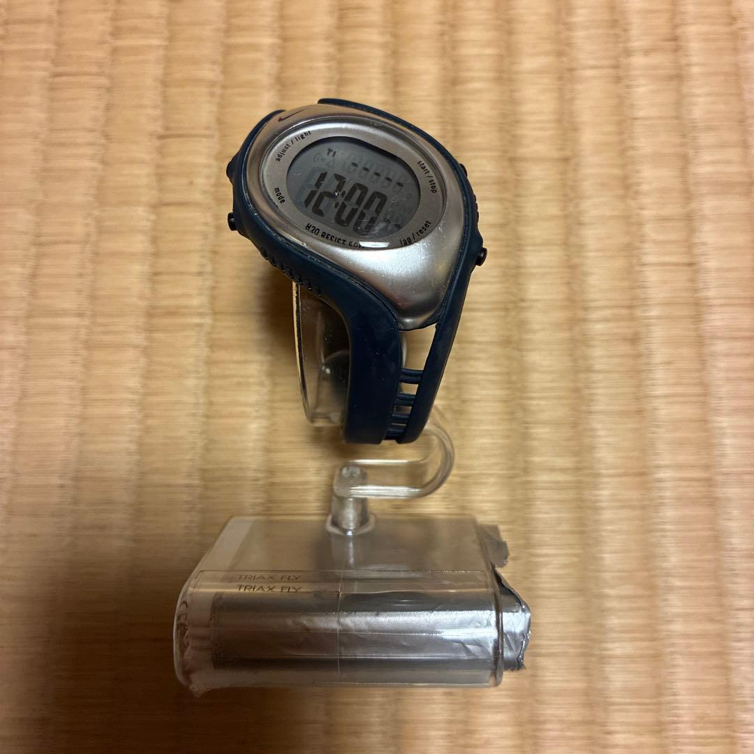 NIKE Triax Fly ランニングウォッチ ネイビー WK0006 Nike Triax - Vintage Digital Watch - Black - WK0006 | eBay