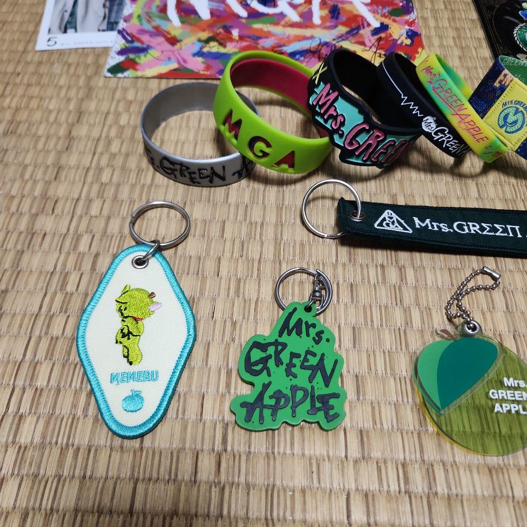 期間限定販売】Mrs. GREEN APPLE グッズ まとめ売り バラ売り可 - メルカリ