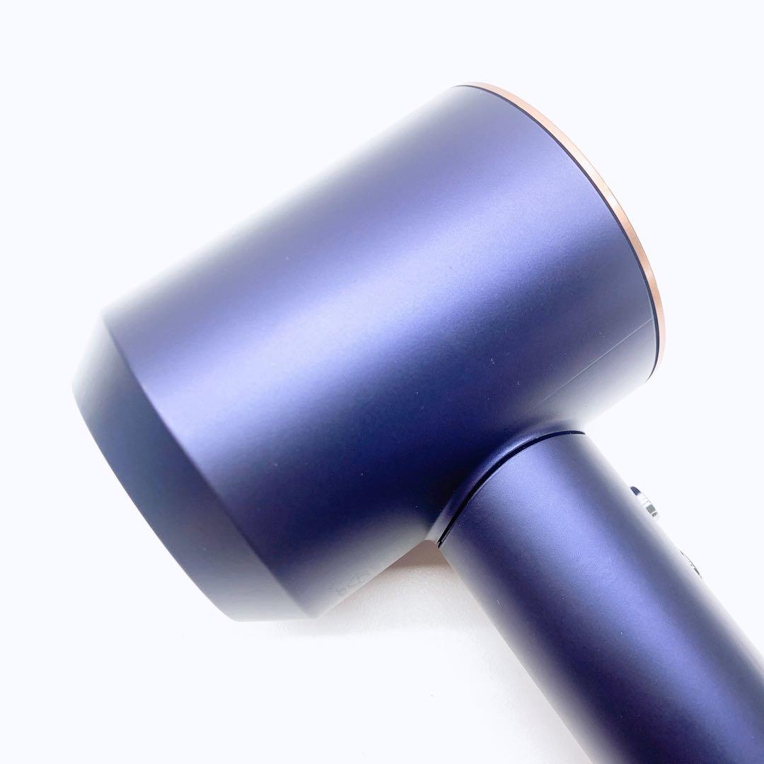 《ほぼ未使用》 ダイソン ドライヤー HD08 Dyson