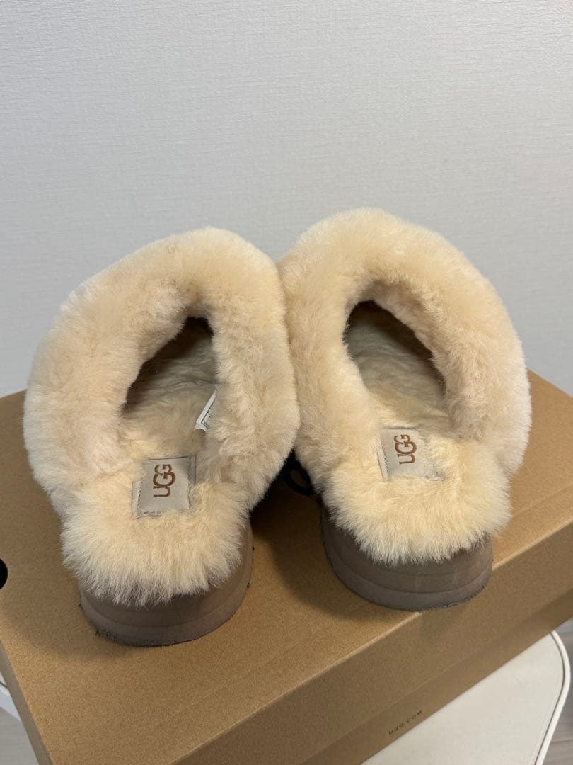 UGG ディスケット DISQUETTE ディスケット　スリッポン　23.0cm