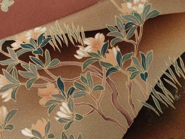着物□訪問着 遠山枝花文 暈し染め 金彩 正絹 逸品 - メルカリ
