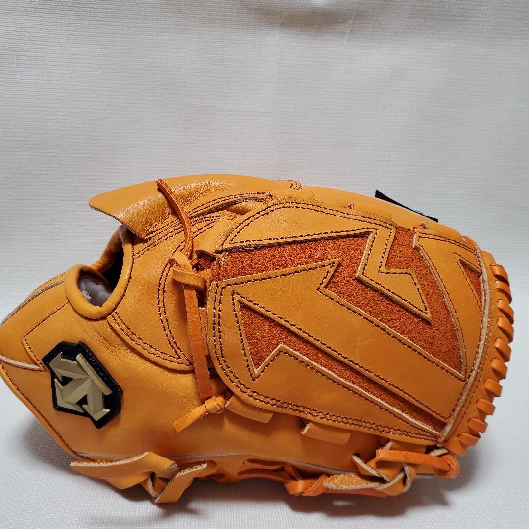 デサント 軟式用グローブ 投手用 [色焼けあり] - グローブ低 価格 通販